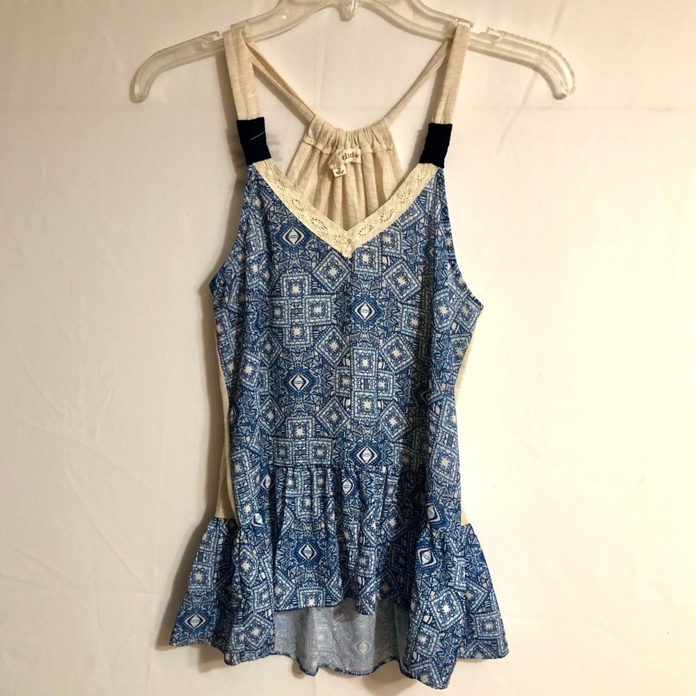 Rewind Tank Top Design shirt Vneck white & blue. Ruffled hem.High-low bottom S